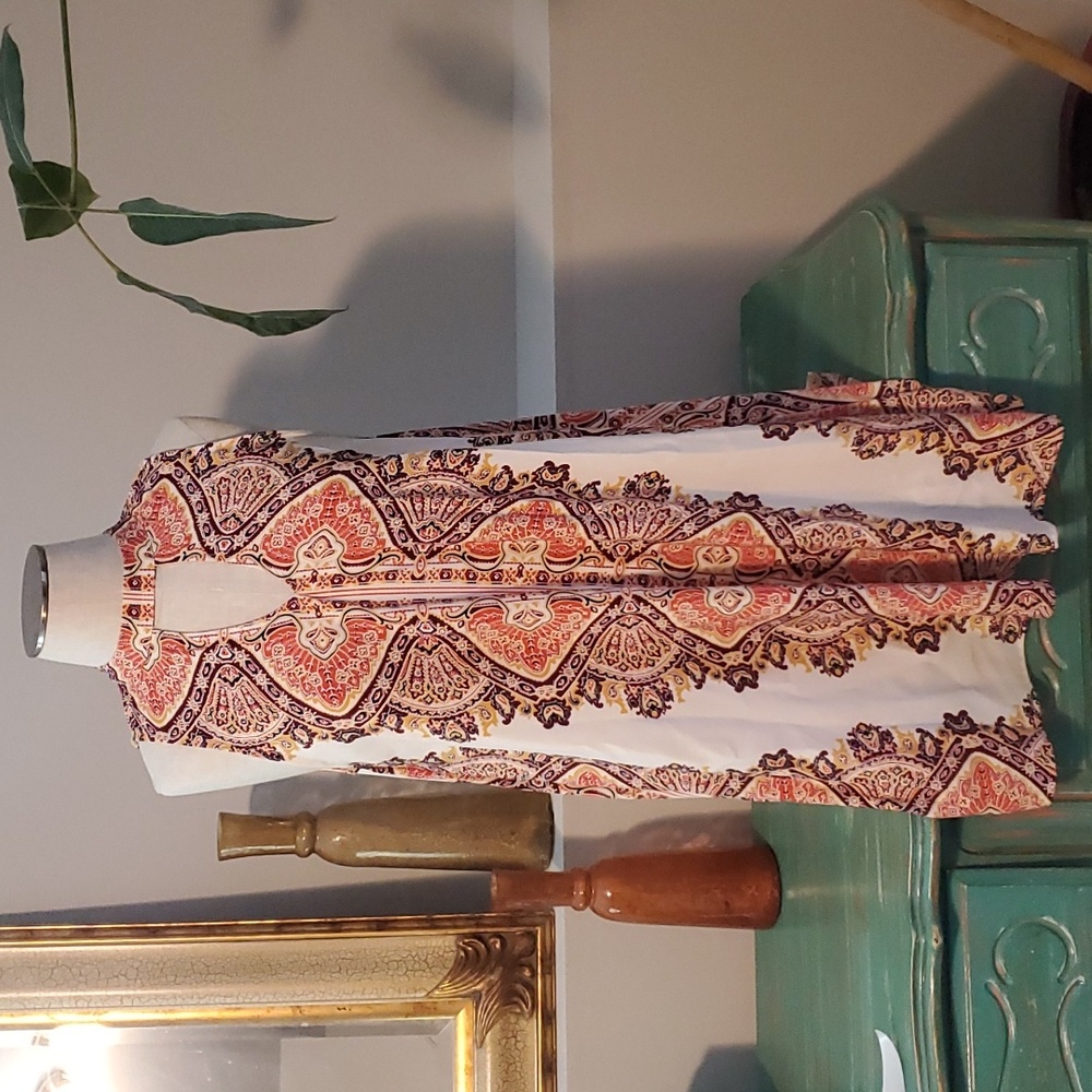 Juniors Xhilaration size XXL white, orange, burgundy and yellow tank top dress.